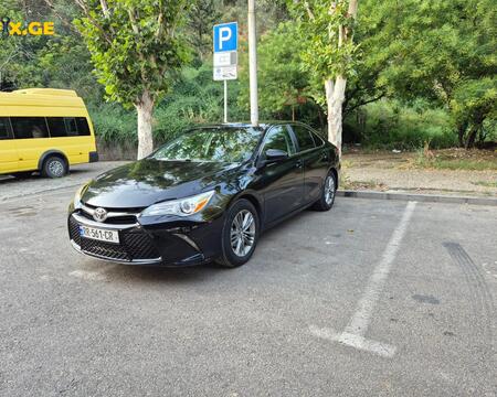 ქირავდება ტოიოტა კამრი 2017 / qiravdeba toyota camry 2017